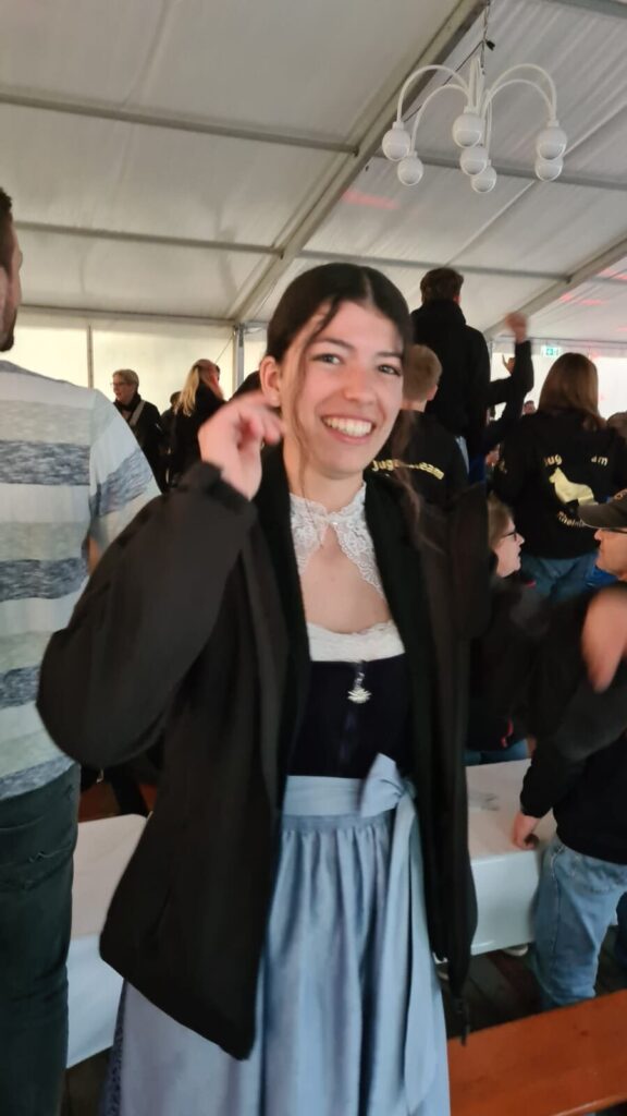 Lena beim gemeinsamen Rahmenprogramm der DJJM