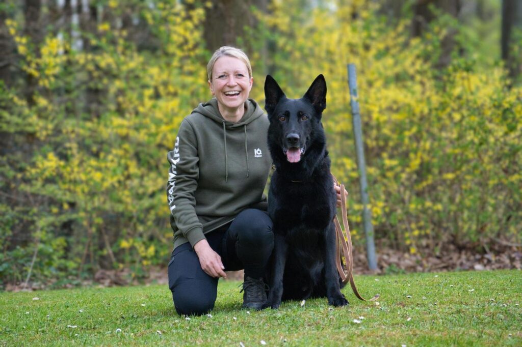Marta und Nox gemeinsam nach der Frühjahrsprüfung der OG Großberg